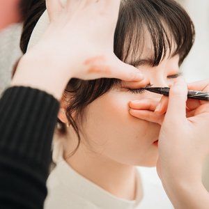 Smoke and Brighten Kajal Eyeliner Duo Estee Lauder 04 Cream 04 Noir new no box